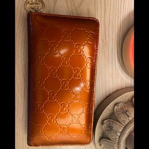 Sold✨ Gucci Microguccissima burnt orange zip up wallet
